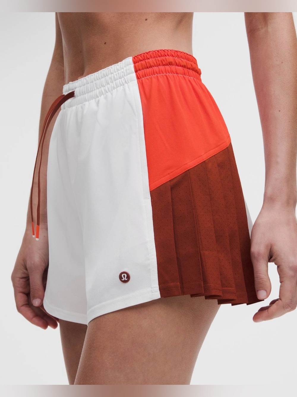 lululemon Court Champ Side-Pleat High-Rise Tennis Short 3" - XXS WHT/CRYE/CACH